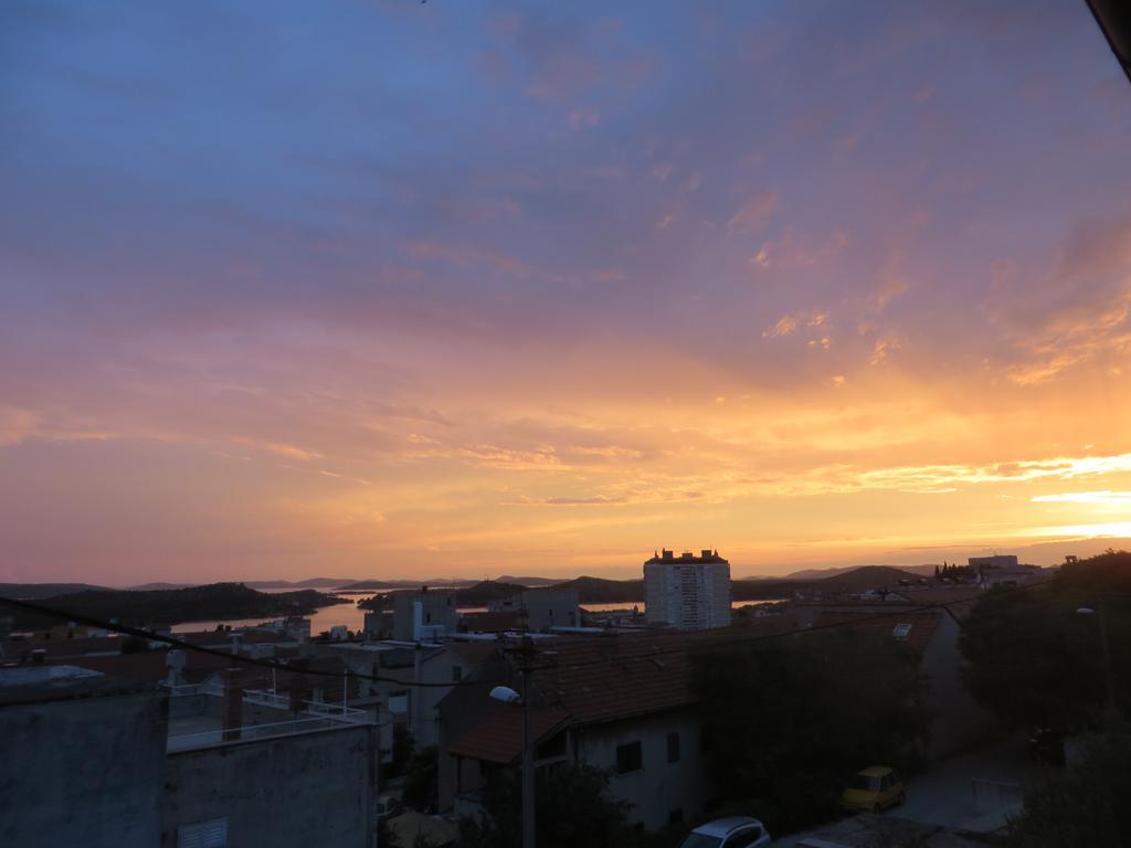 שיבניק Apartment Simaris - Spacious With Terrace And Sea View מראה חיצוני תמונה